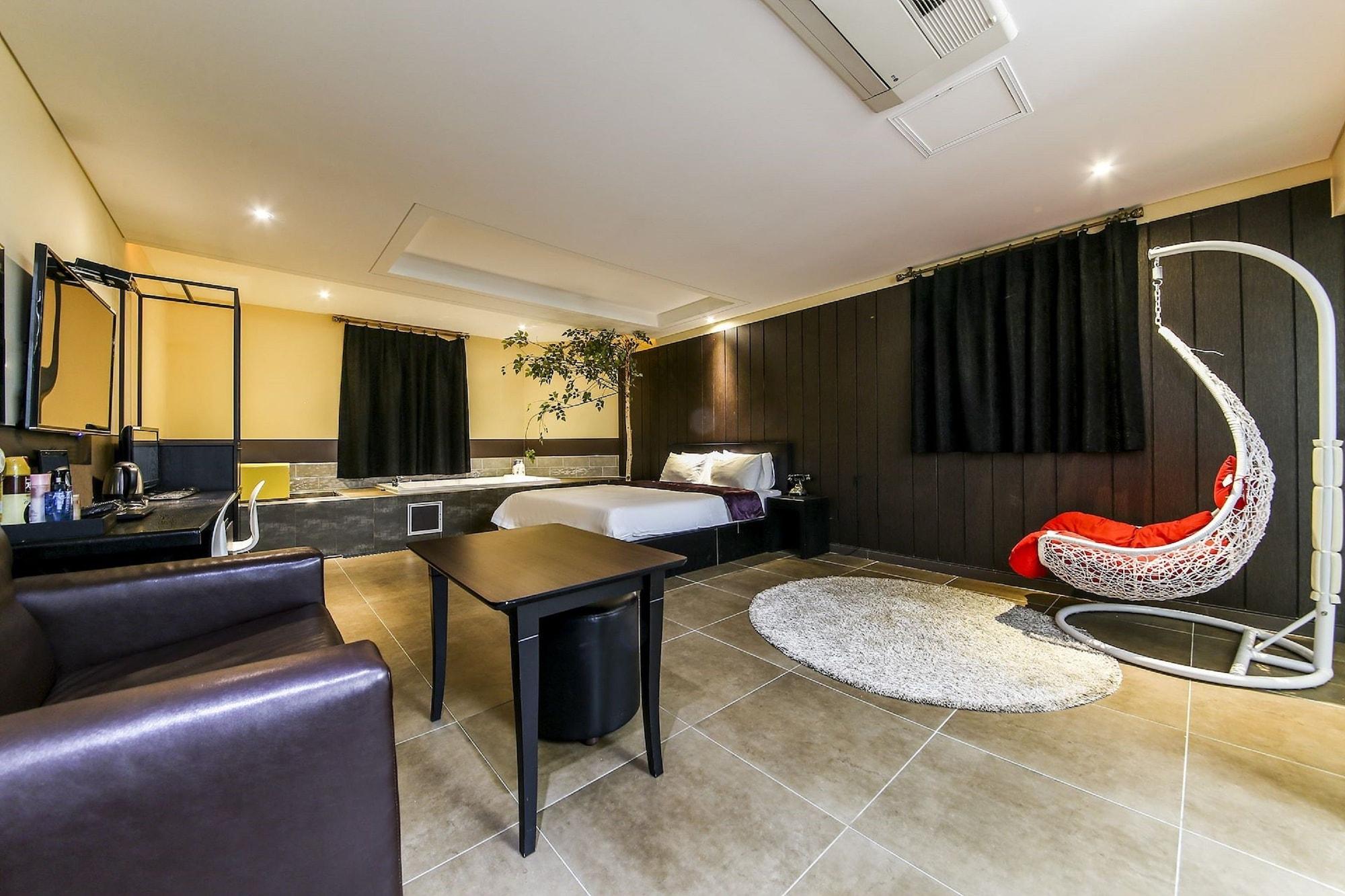 Hotel Pavia Bucheon Esterno foto